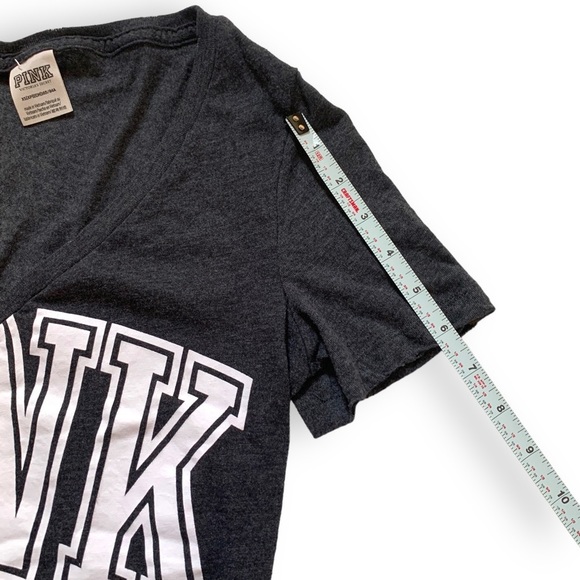 Victoria Secret PINK XS Shirt Short Sleeve Grey & White Shirt V Neck Relaxed Fit - Picture 6 of 9